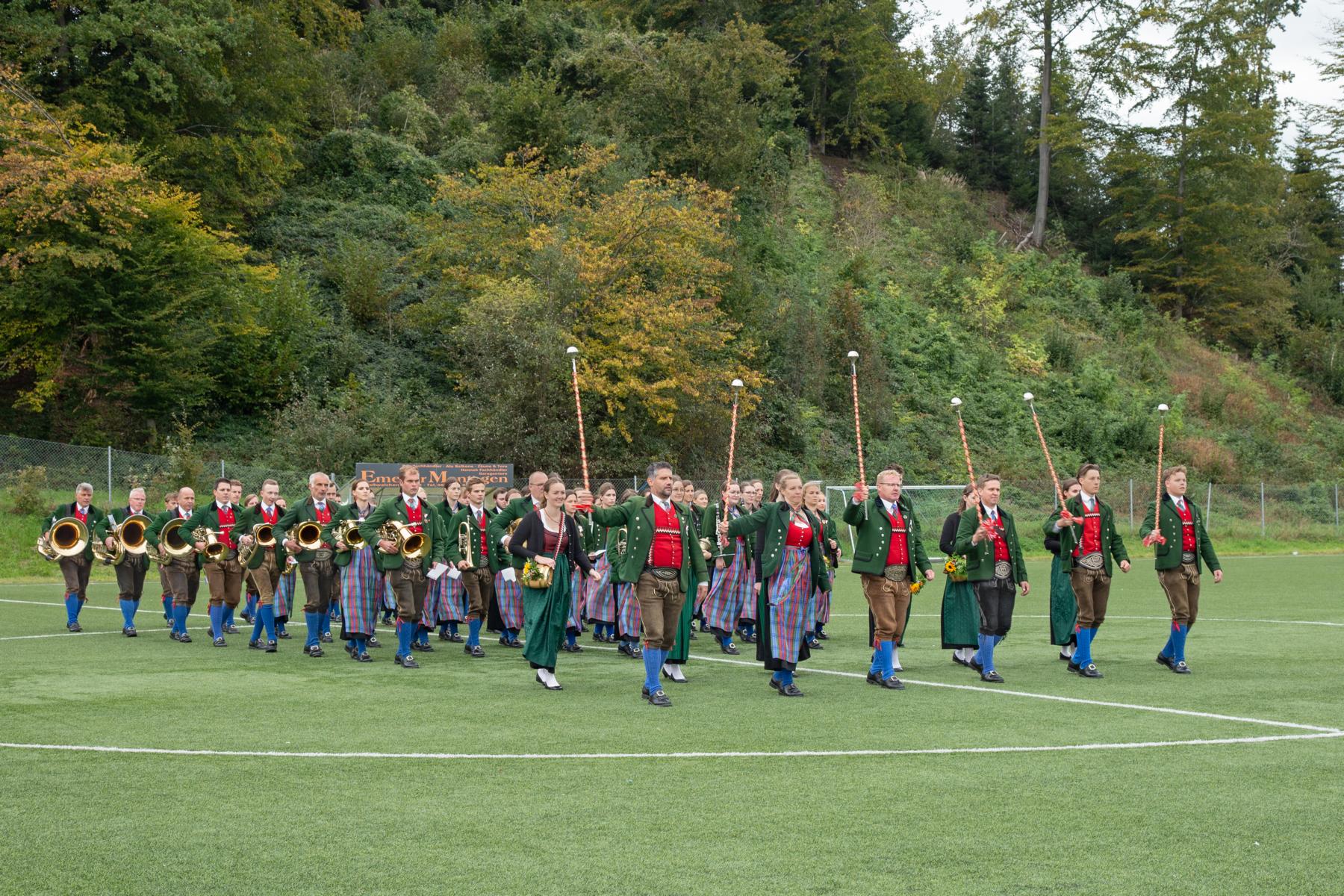2025-10-04+06-14 Landesmarschwertungen in Leogang und Straßwalchen