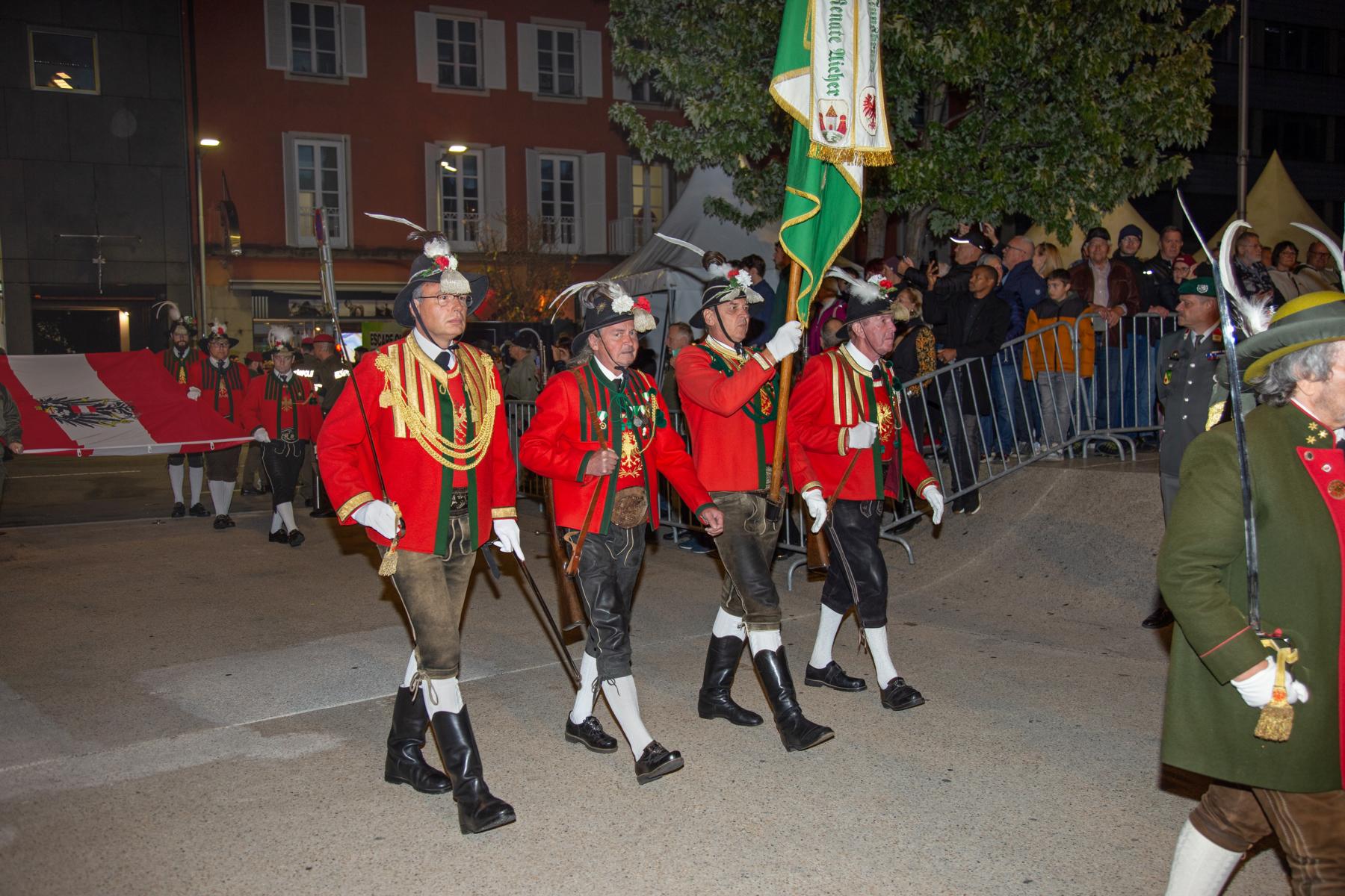 Vorabend des österreichischen Nationalfeiertages in Innsbruck - 25.10.