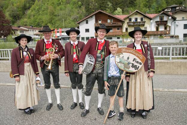 Musikanten aus Fiss beim Gauderfest - 01.05.2022