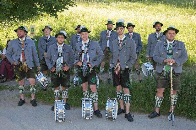 Bayerischer Trommlerzug beim Talschaftsfest in Grins - 12.06.2022