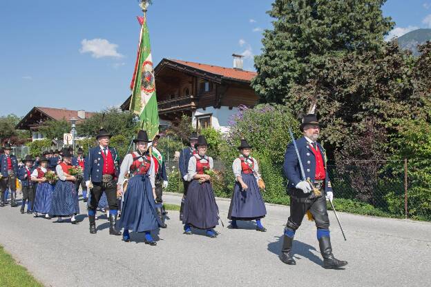 Schützenkompanie Rinn beim Bezirksschützenfest in Mils bei Hall - 03.07.2022