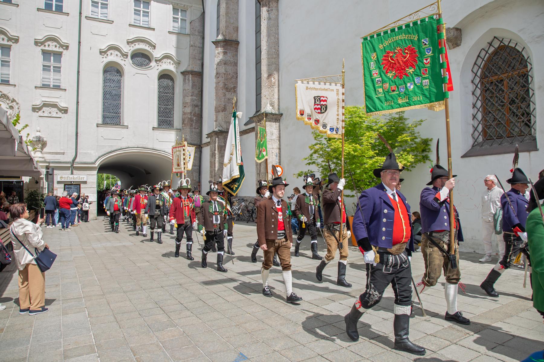 Bundesversammlung des Bundes der Tiroler Schützenkompanien in Innsbruck am 28.04.